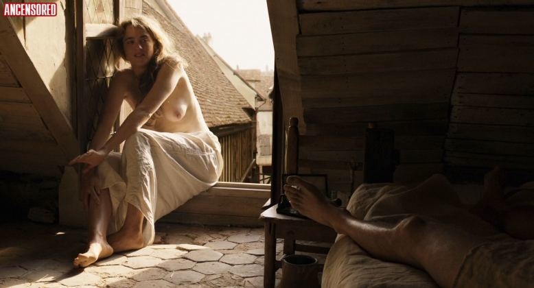 Adele Haenel cul