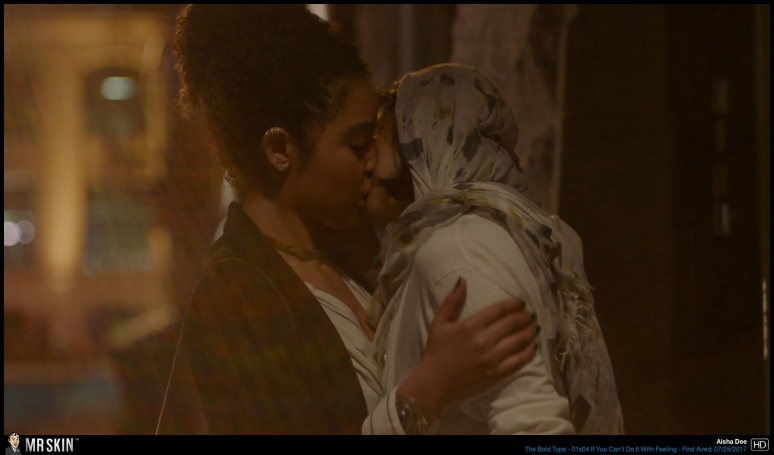 Aisha Dee intime Photos 43