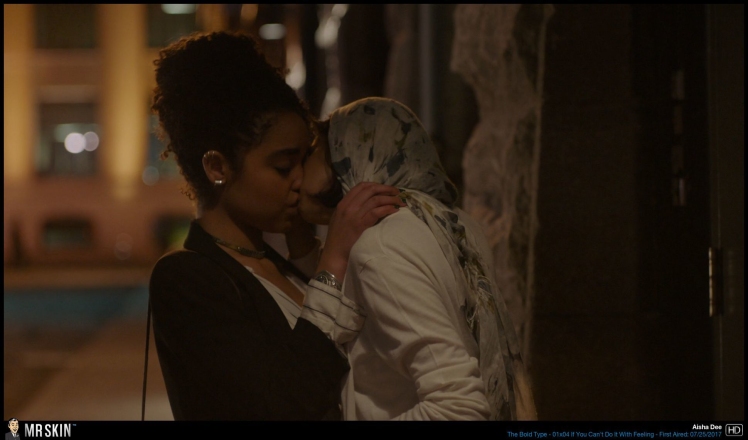 Aisha Dee photo nue 36