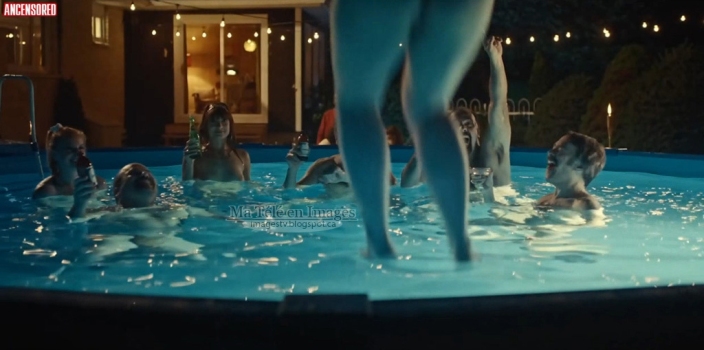 Charlotte Poitras jambes 22