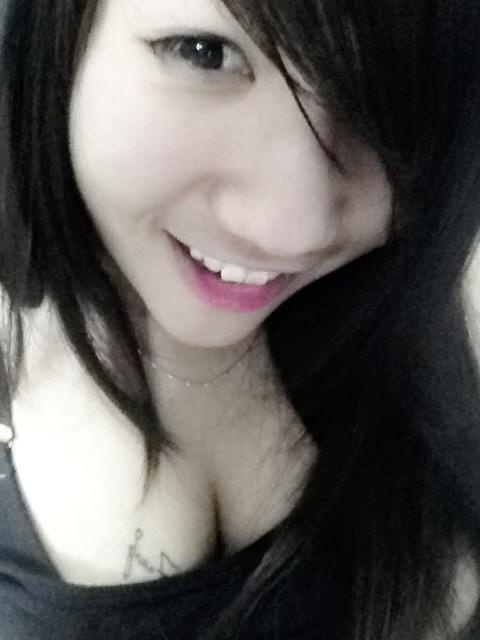 Dang Nguyen Van Anh seins 53