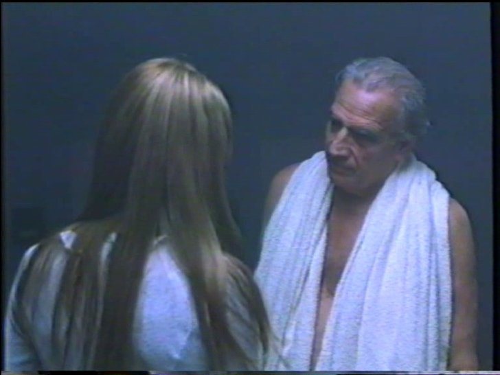 Denise Dumas seins