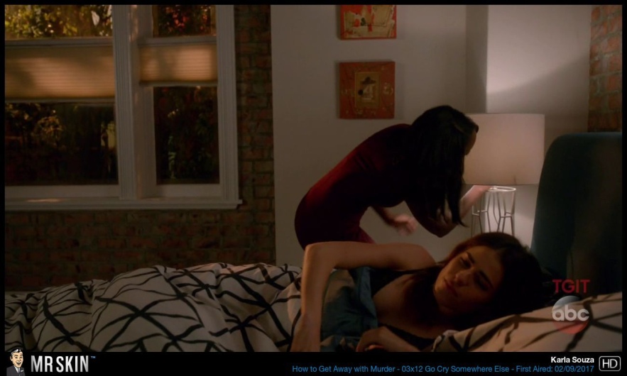 Karla Souza collants 47