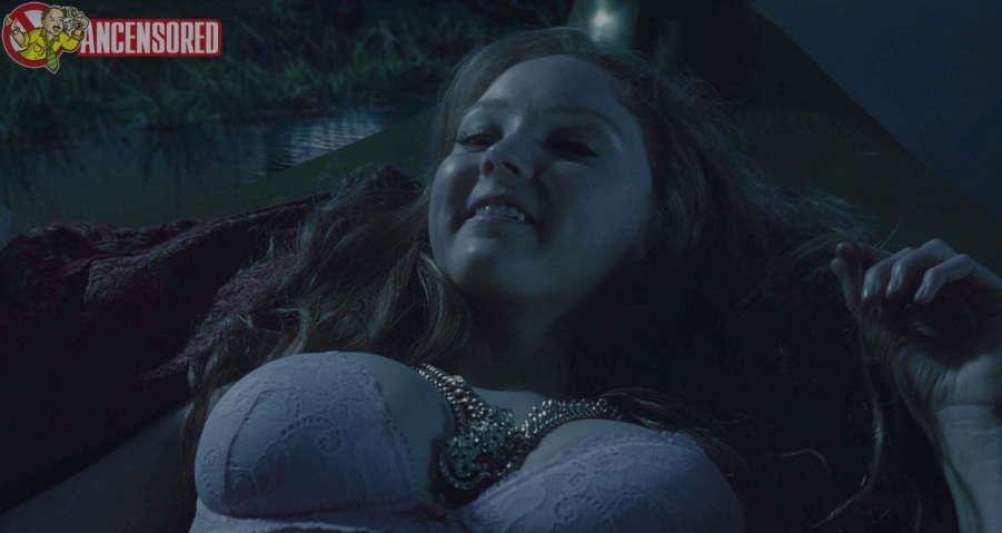 Lily Cole photo nue 13