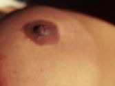 Raven Lexy en jupe courte 22