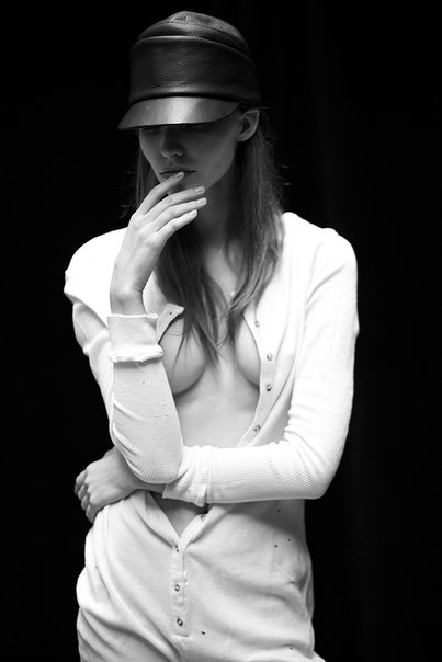 Sasha Luss collants 25